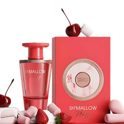 Flacon de parfum Sh’mallow Fluff French Avenue au design doux et aérien, inspiré des guimauves avec des tons clairs et gourmands.